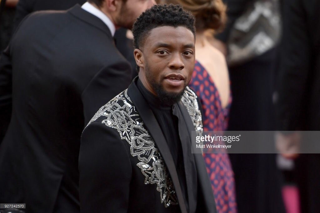 DFM绝杀FPX，Peanut团战一打五顶尖较量全球总决赛，让粉丝疯狂欢呼