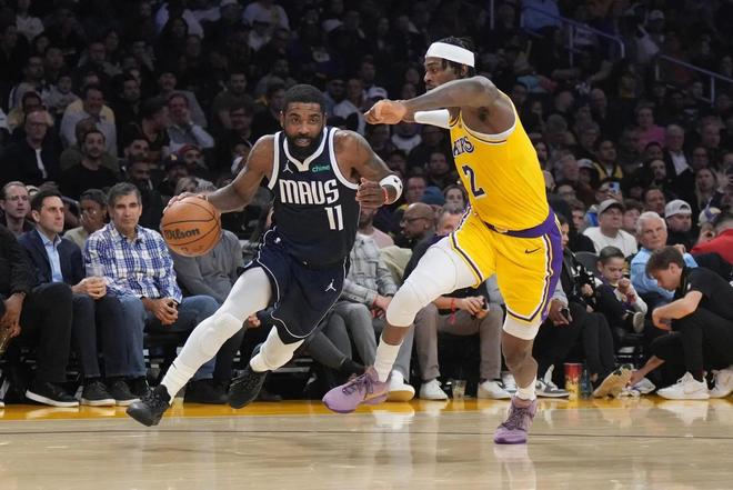 关于快船血洗湖人，贝弗利统治全场的信息